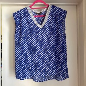 Boutique XL sleeveless blouse